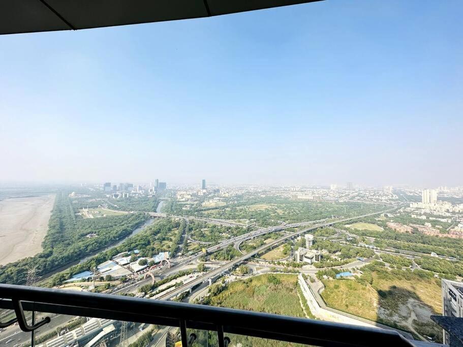 נוידה Cloud Stay@41St Floor מראה חיצוני תמונה