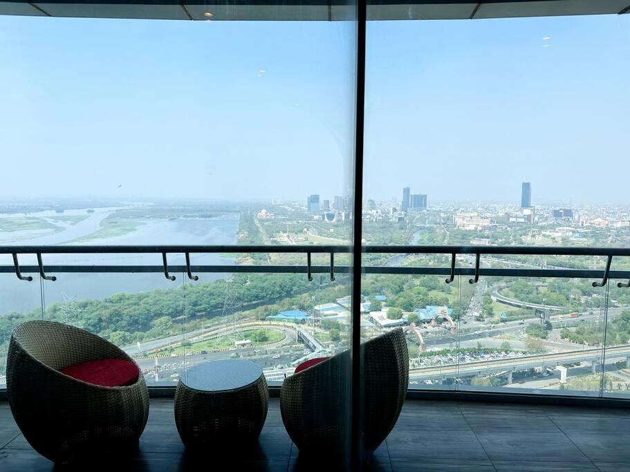 נוידה Cloud Stay@41St Floor מראה חיצוני תמונה