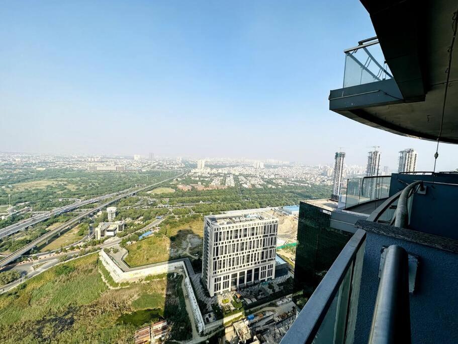 נוידה Cloud Stay@41St Floor מראה חיצוני תמונה