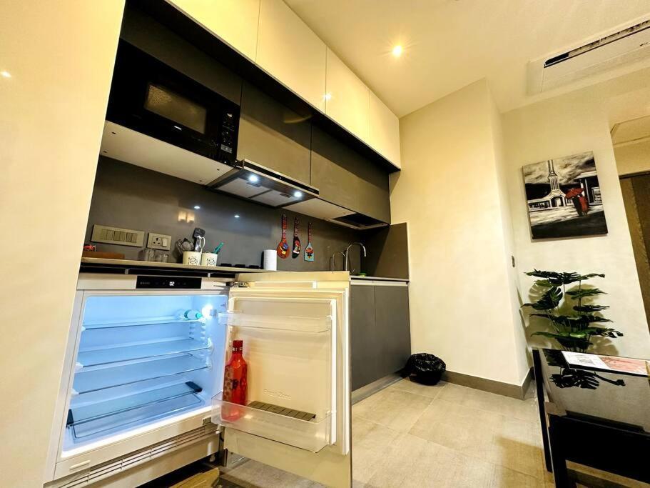 נוידה Cloud Stay@41St Floor מראה חיצוני תמונה
